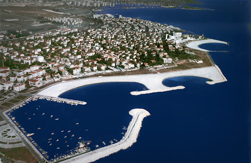 Yesilkoy sahil gorunumu